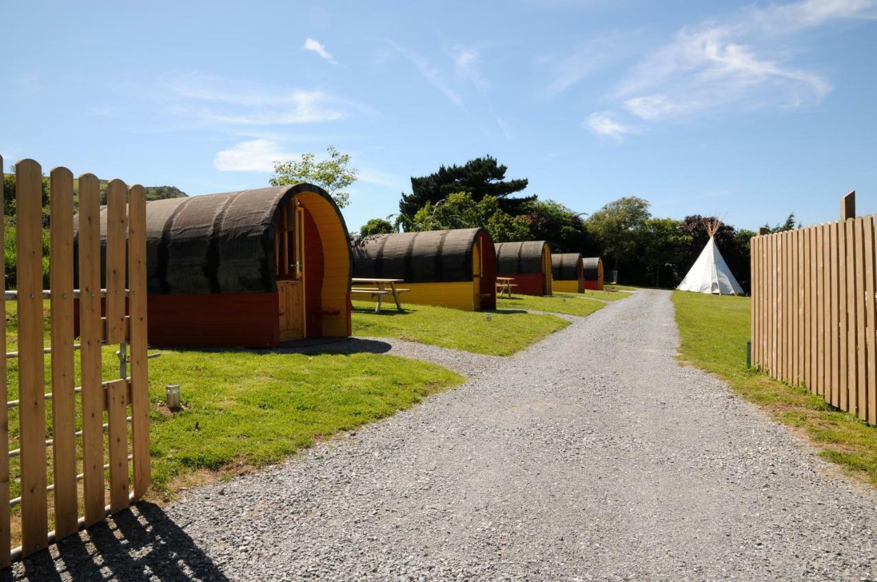 Coach Field Camp Exterior foto