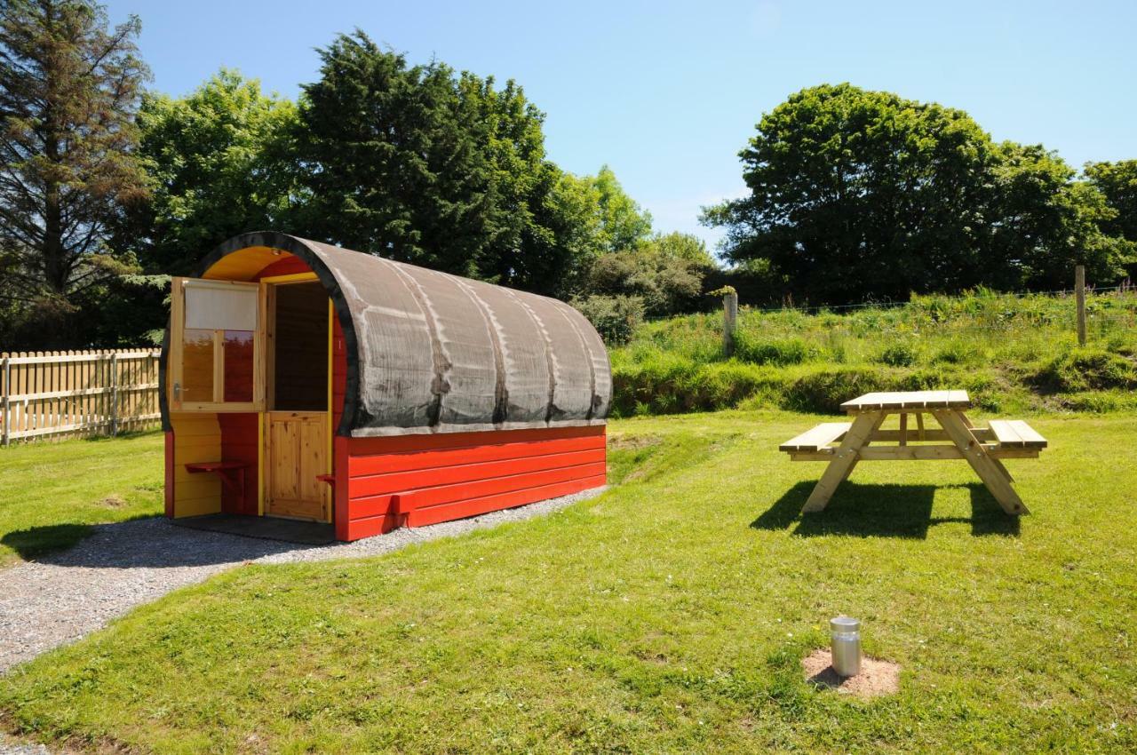 Coach Field Camp Exterior foto