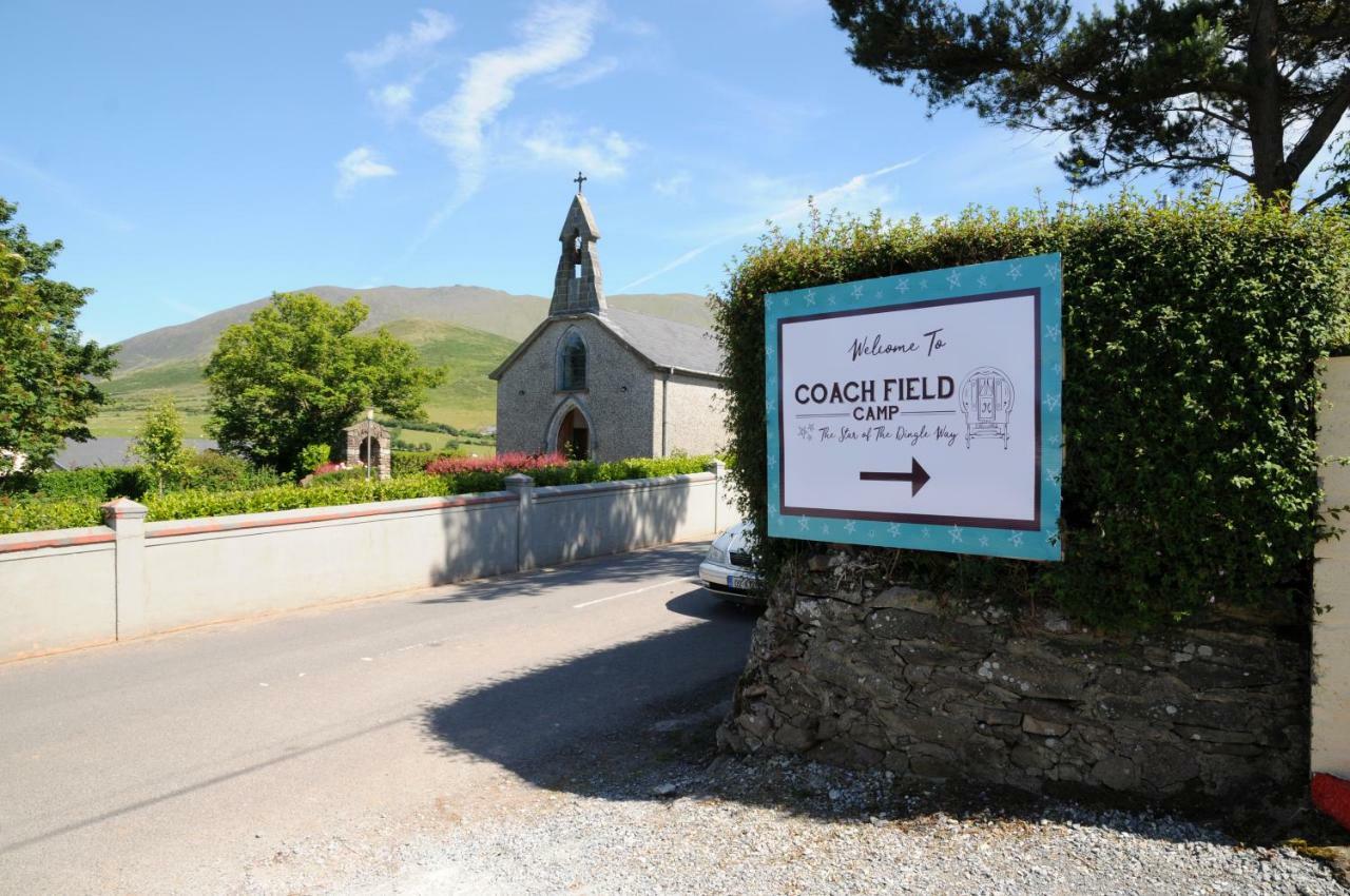 Coach Field Camp Exterior foto